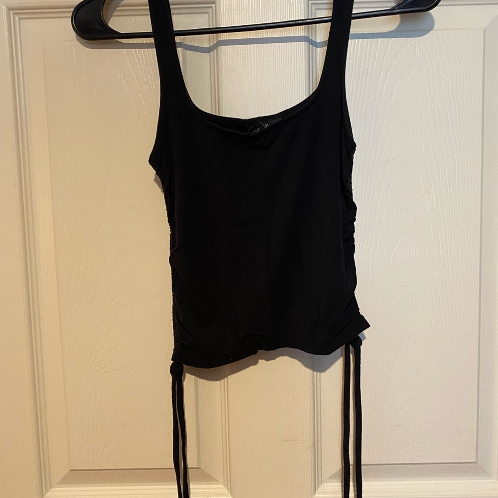 Black Cropped Top